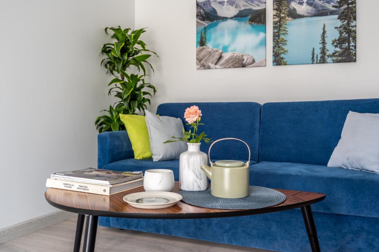 Villa Family Garden House With Free Private Parking & Playground à Riga Extérieur photo